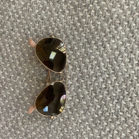 Ray-Ban Aviator gold polarized sunglasses (n - Picture 4 of 5